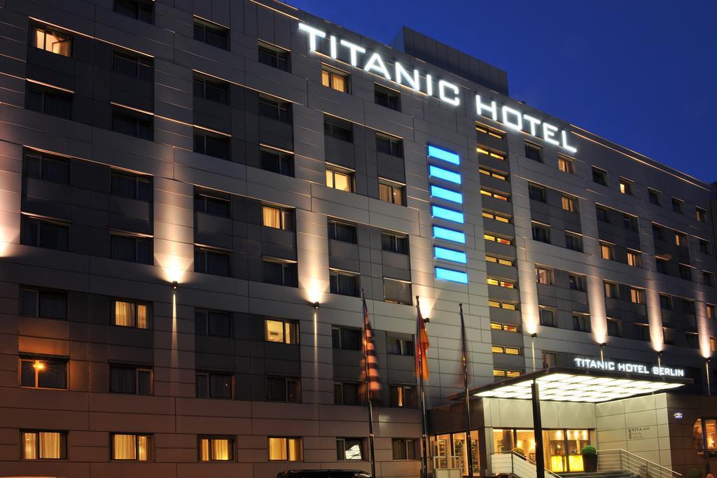 Titanic Comfort Mitte Berlim Exterior foto